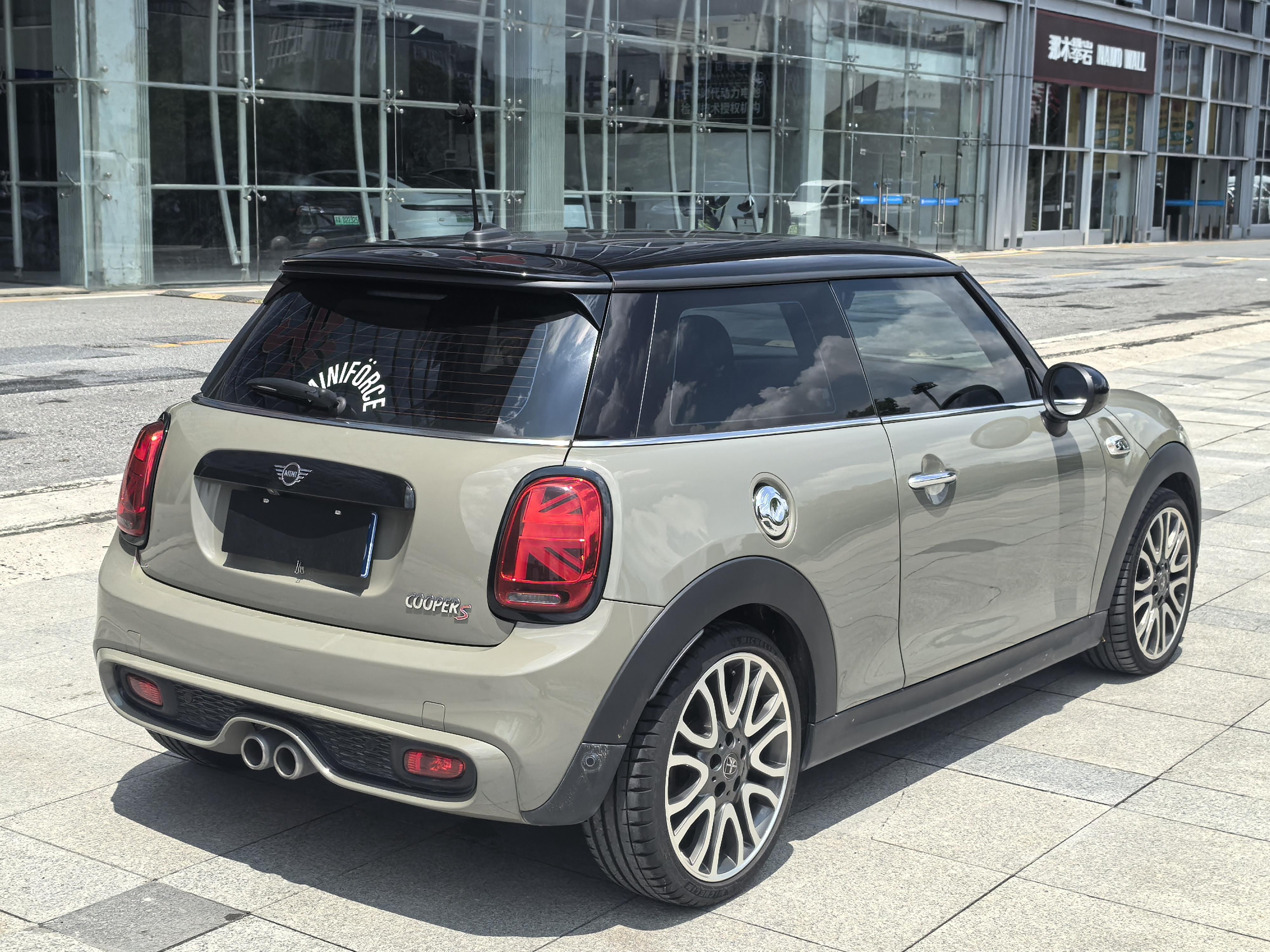 Mini Hatch 2019 thumb 5