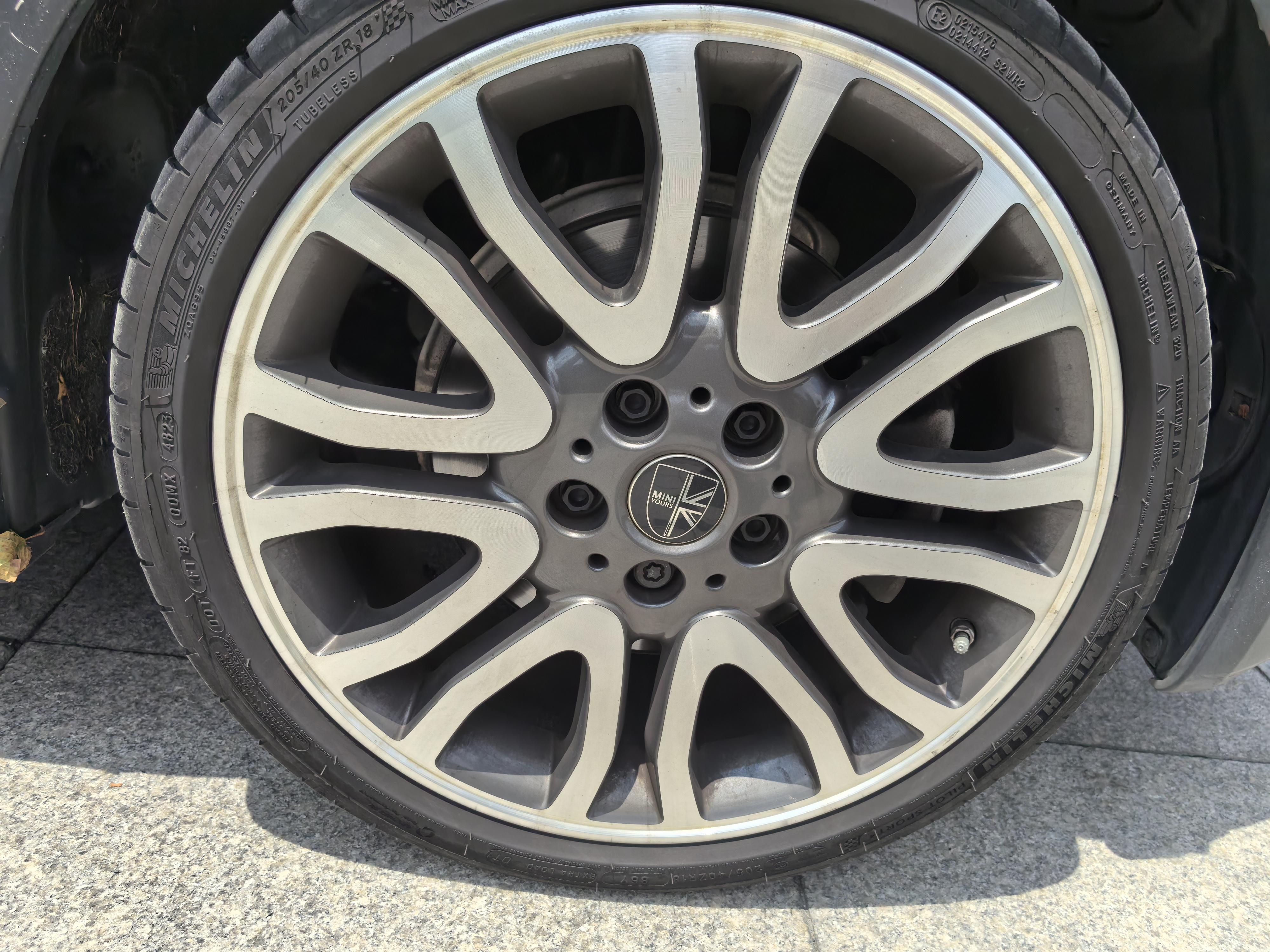 Mini Hatch 2019 thumb 6