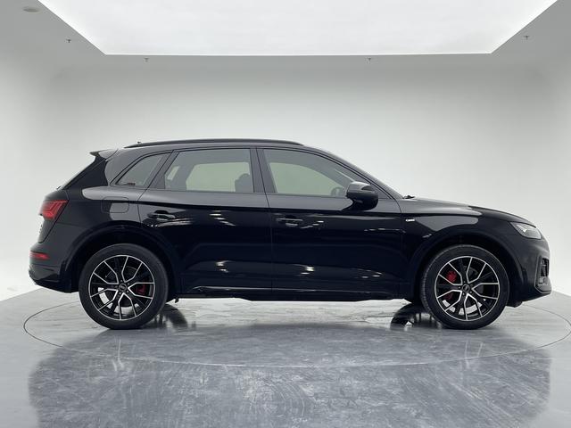 Audi Q5 2023 thumb 6