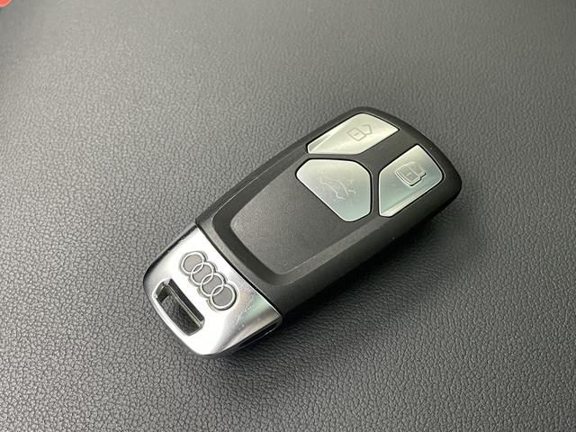 Audi Q5 2023 thumb 9