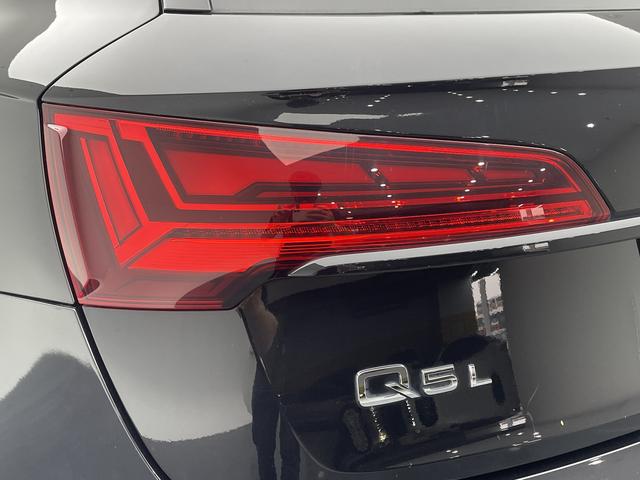 Audi Q5 2023 thumb 11