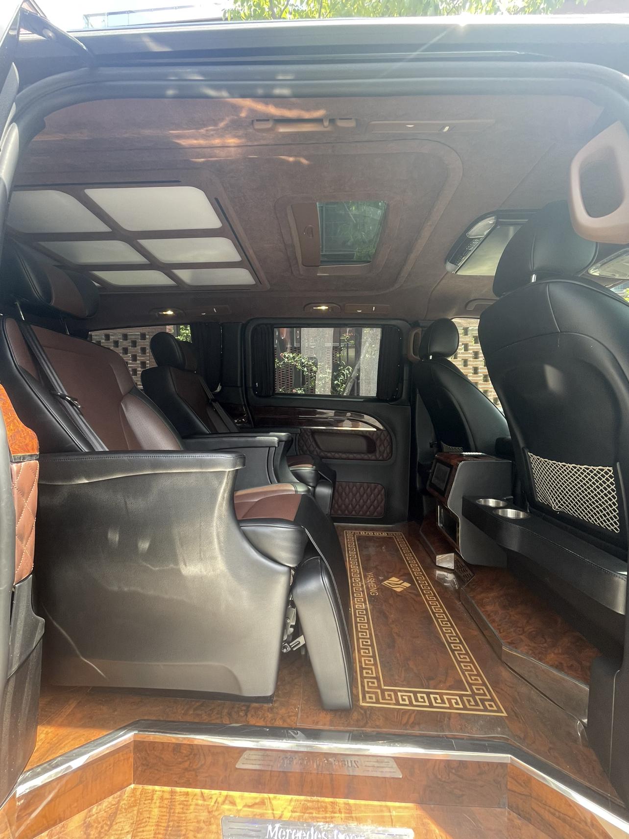 Mercedes-Benz Wei Ting 2018 thumb 7