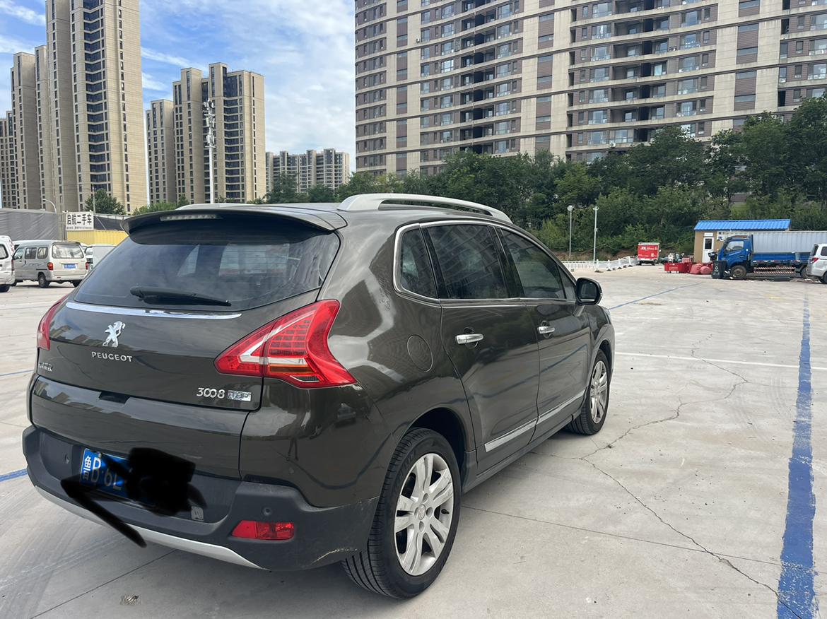 Peugeot 3008 2013 thumb 4
