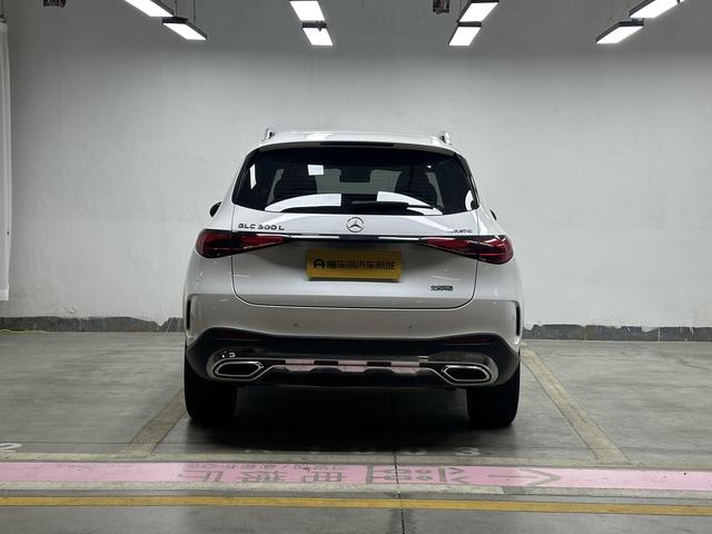 Mercedes-Benz GLC 2023 thumb 4