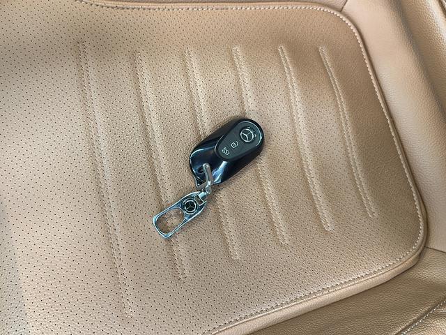 Mercedes-Benz GLC 2023 thumb 9
