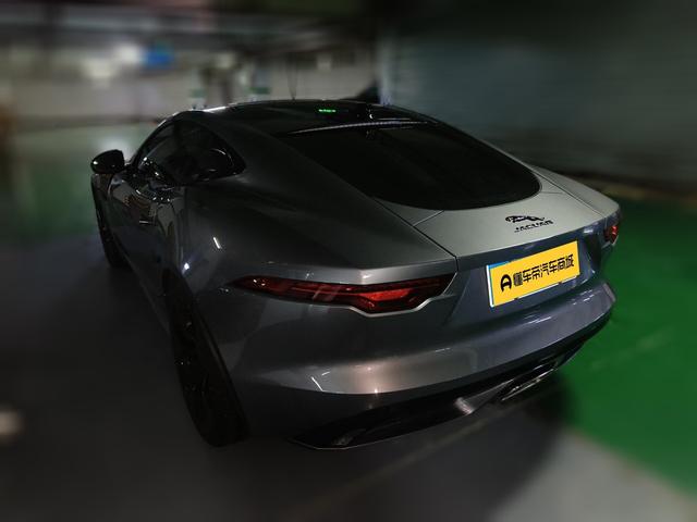 Jaguar F-Type 2024 thumb 2