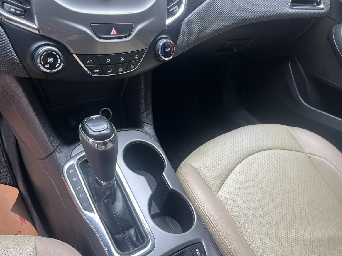Chevrolet Cruze 2017 thumb 12