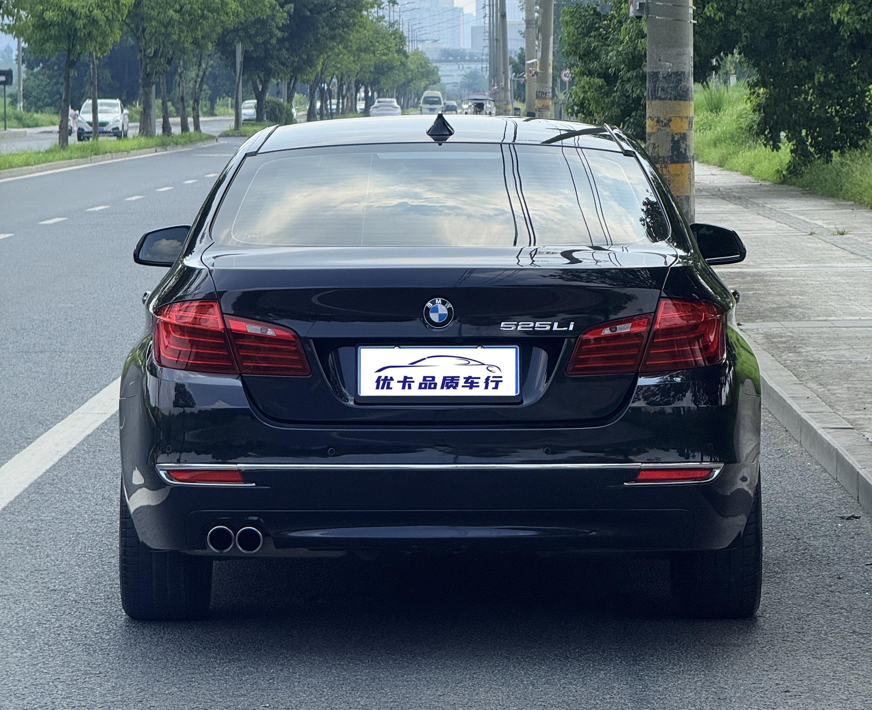 BMW 5 серии 2017 thumb 4