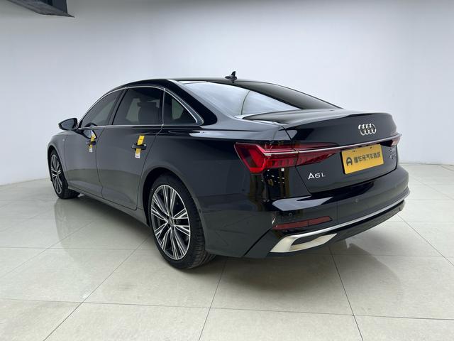 Audi A6 2019 thumb 3