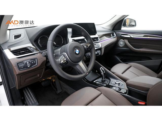 BMW X1 2022 thumb 5