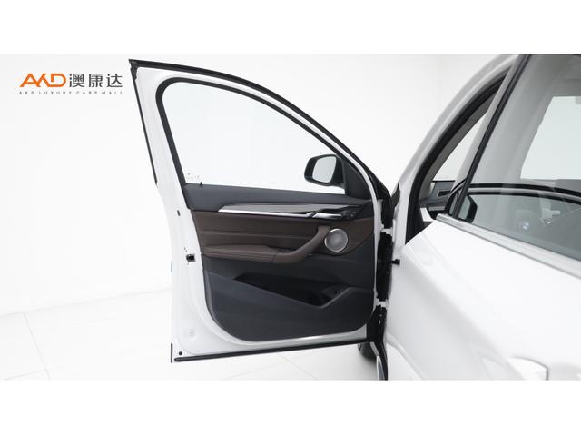 BMW X1 2022 thumb 7