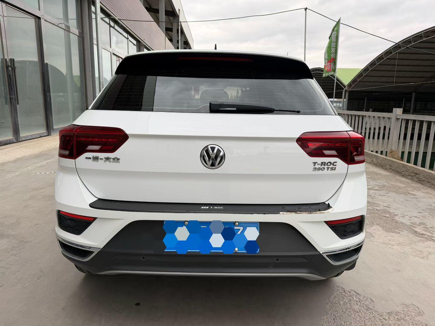 Volkswagen T-Roc 2020 thumb 2