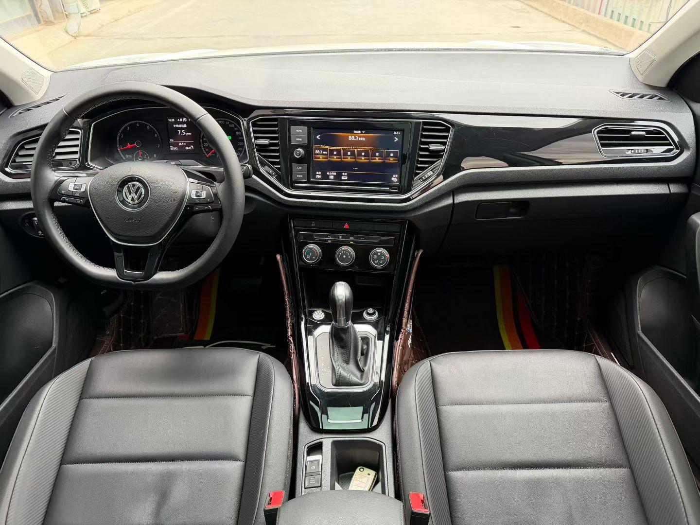 Volkswagen T-Roc 2020 thumb 5