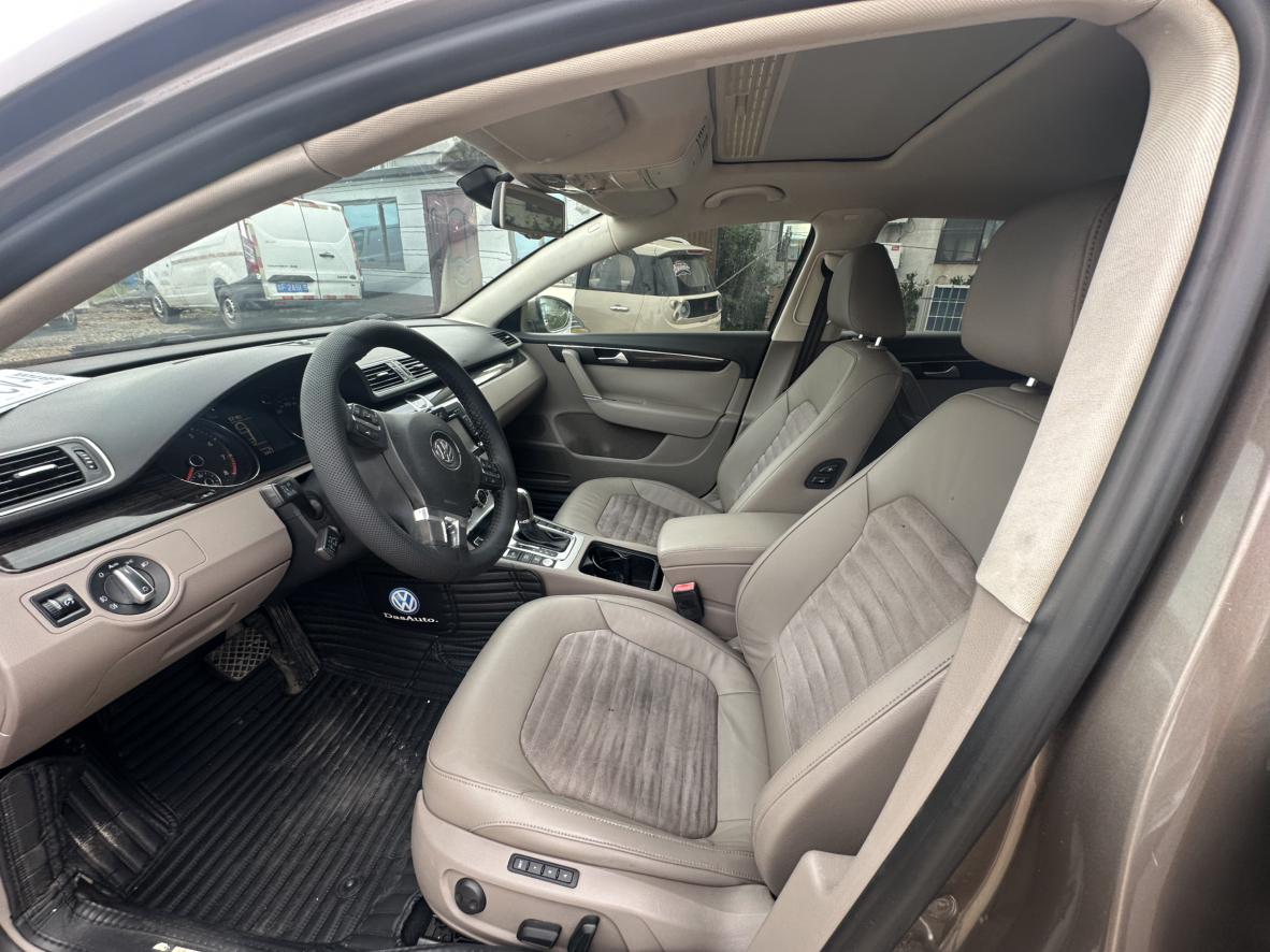 Volkswagen Magotan 2012 thumb 6