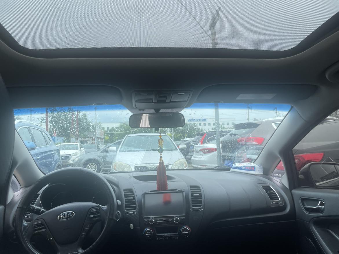 Kia K3 2013 thumb 6