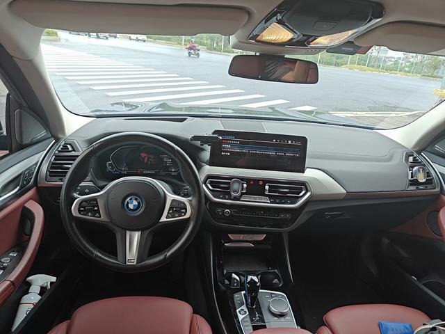 BMW X3 2022 thumb 3