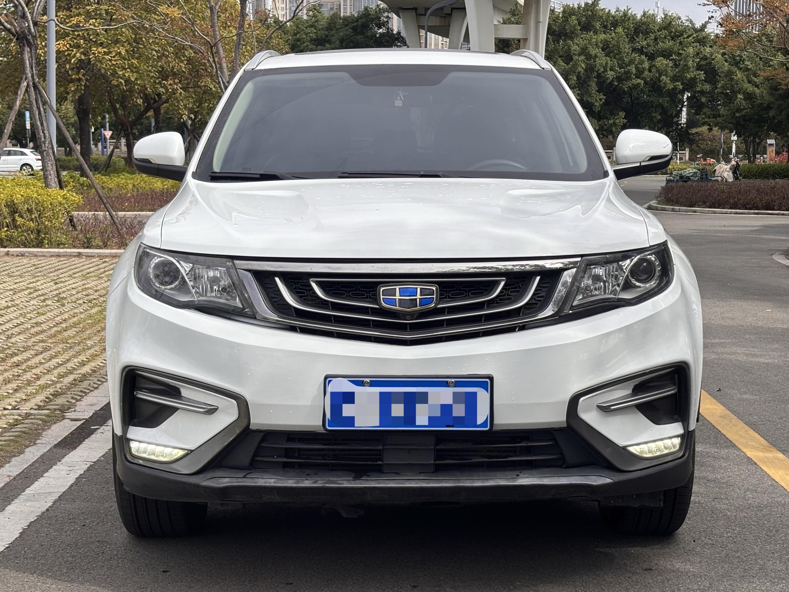 Geely Boyue 2018 thumb 9