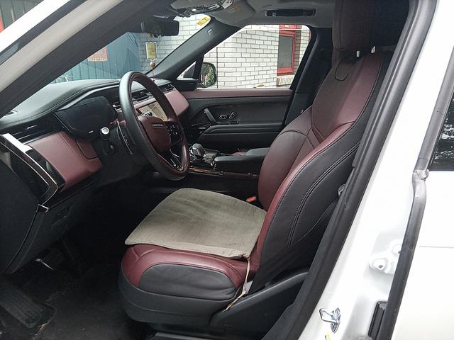 Land Rover Range Rover Sport 2024 thumb 8