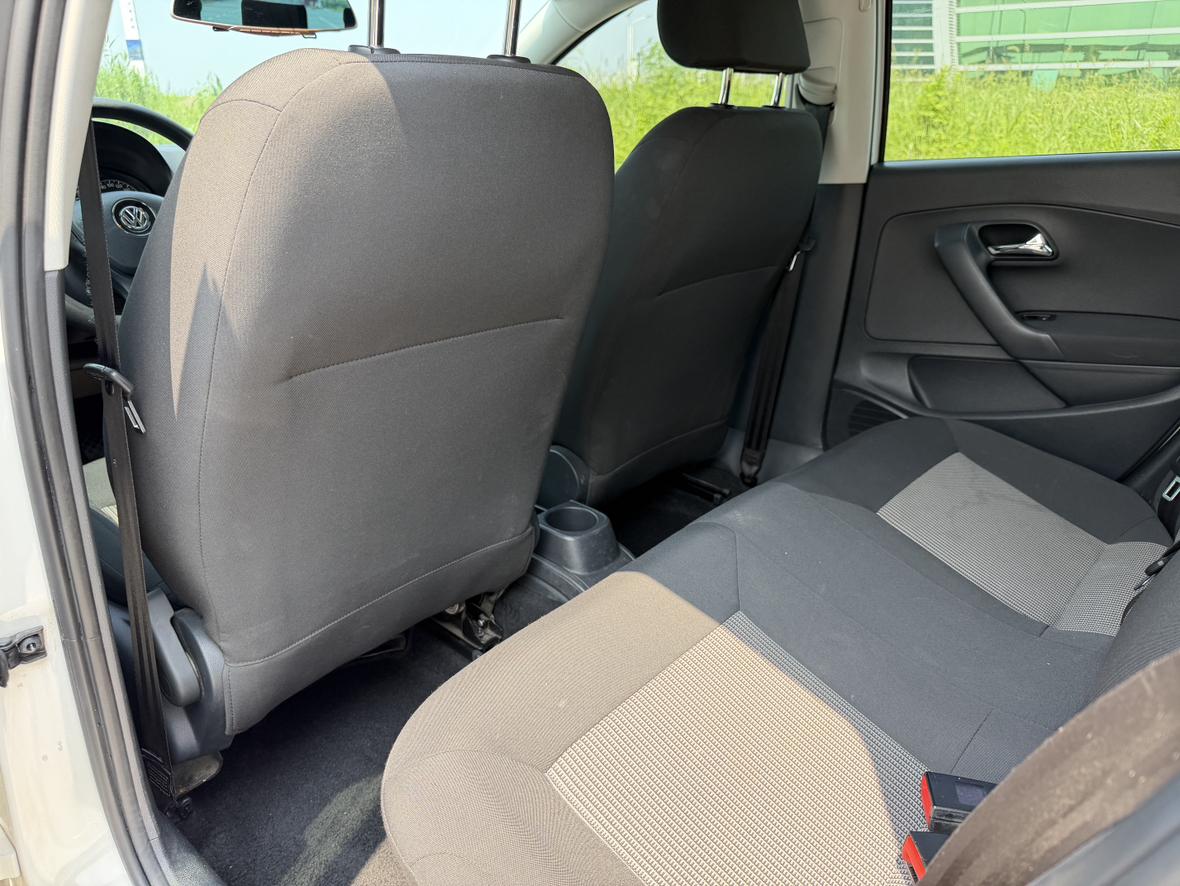 Volkswagen Polo 2016 thumb 7