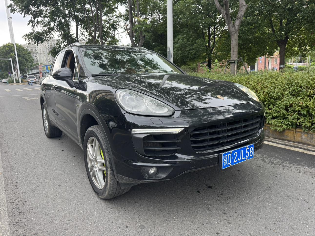 Porsche Cayenne 2015 thumb 10