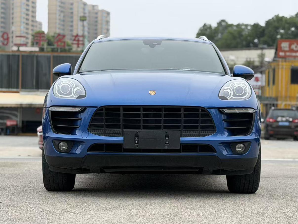 Porsche Macan 2017 thumb 9