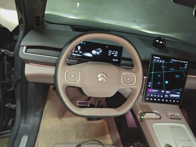 Nio ES8 2024 thumb 5