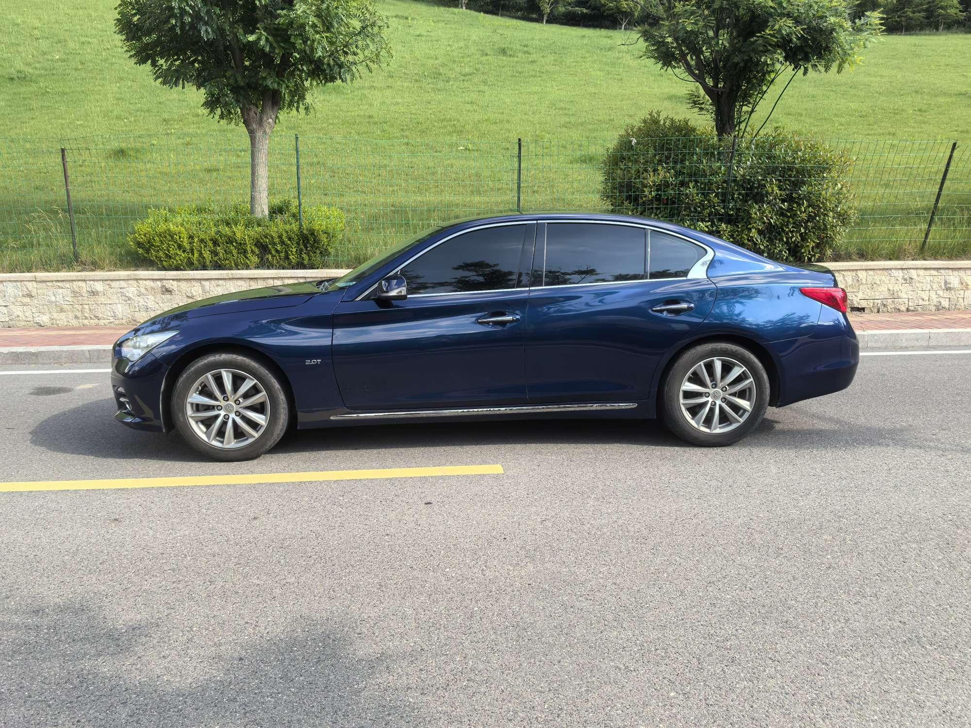 Infiniti Q50L 2016 thumb 11