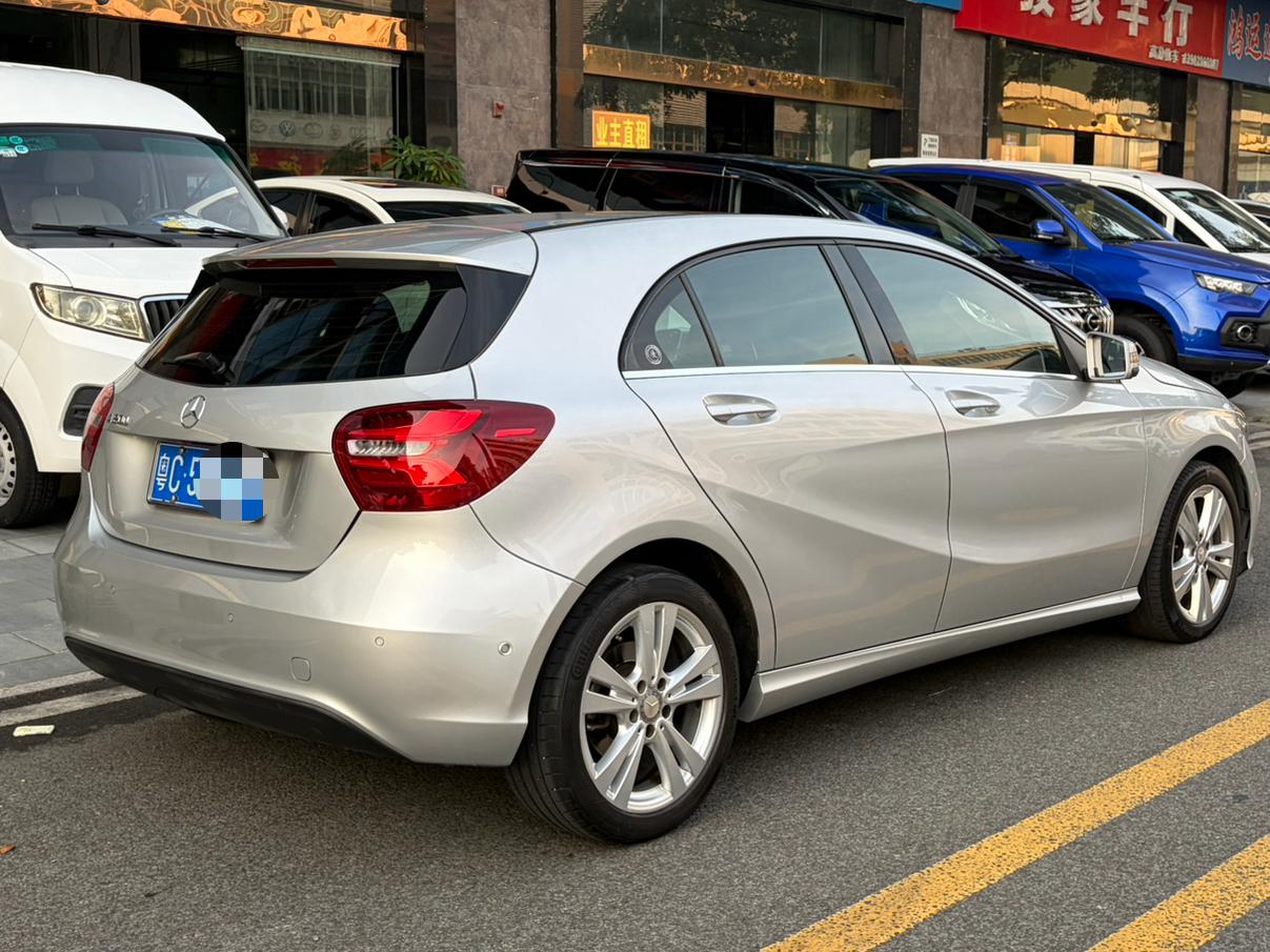 Mercedes-Benz A-Класс 2018 thumb 12