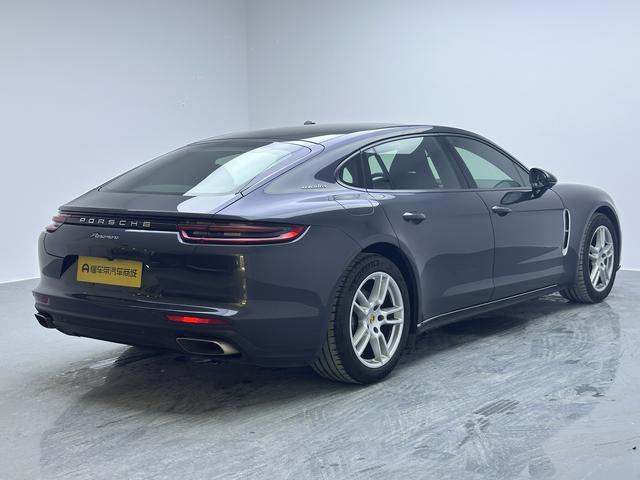 Porsche Panamera 2017 thumb 5