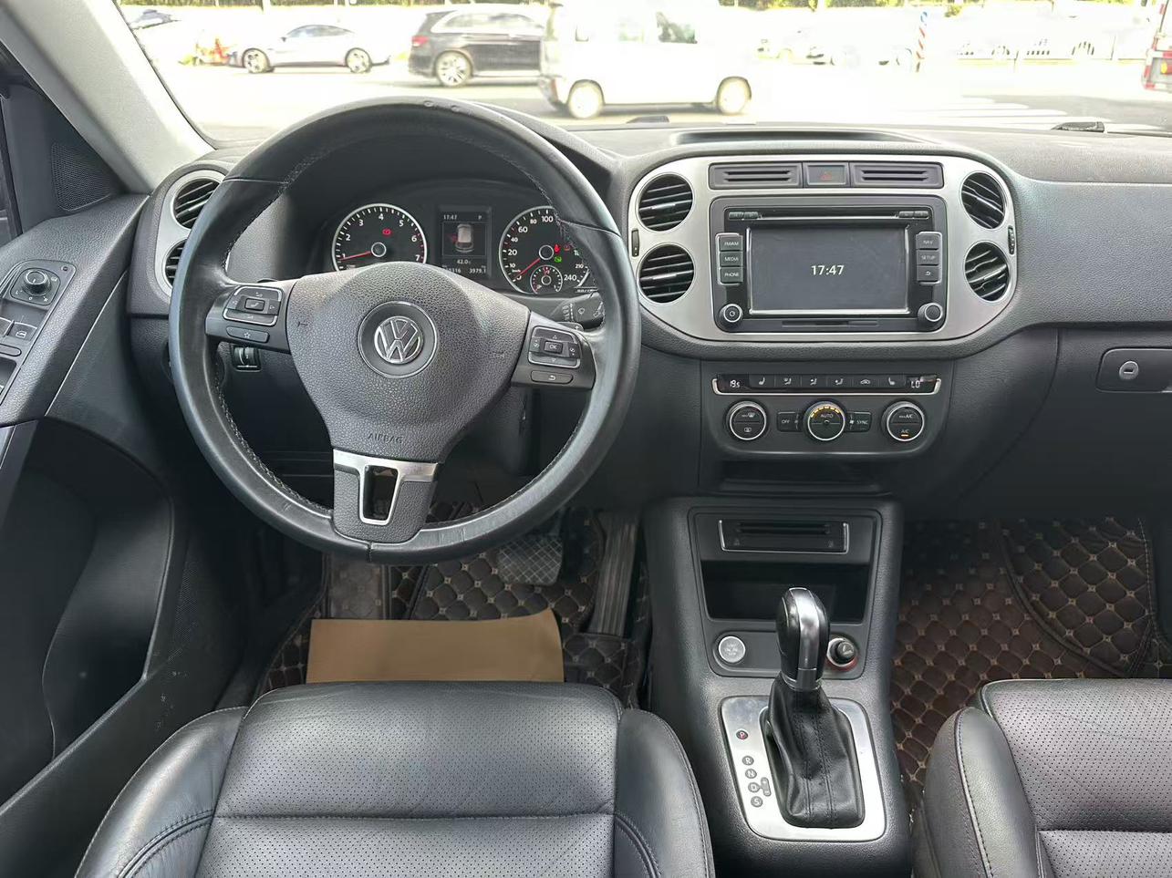 Volkswagen Tiguan 2015 thumb 5