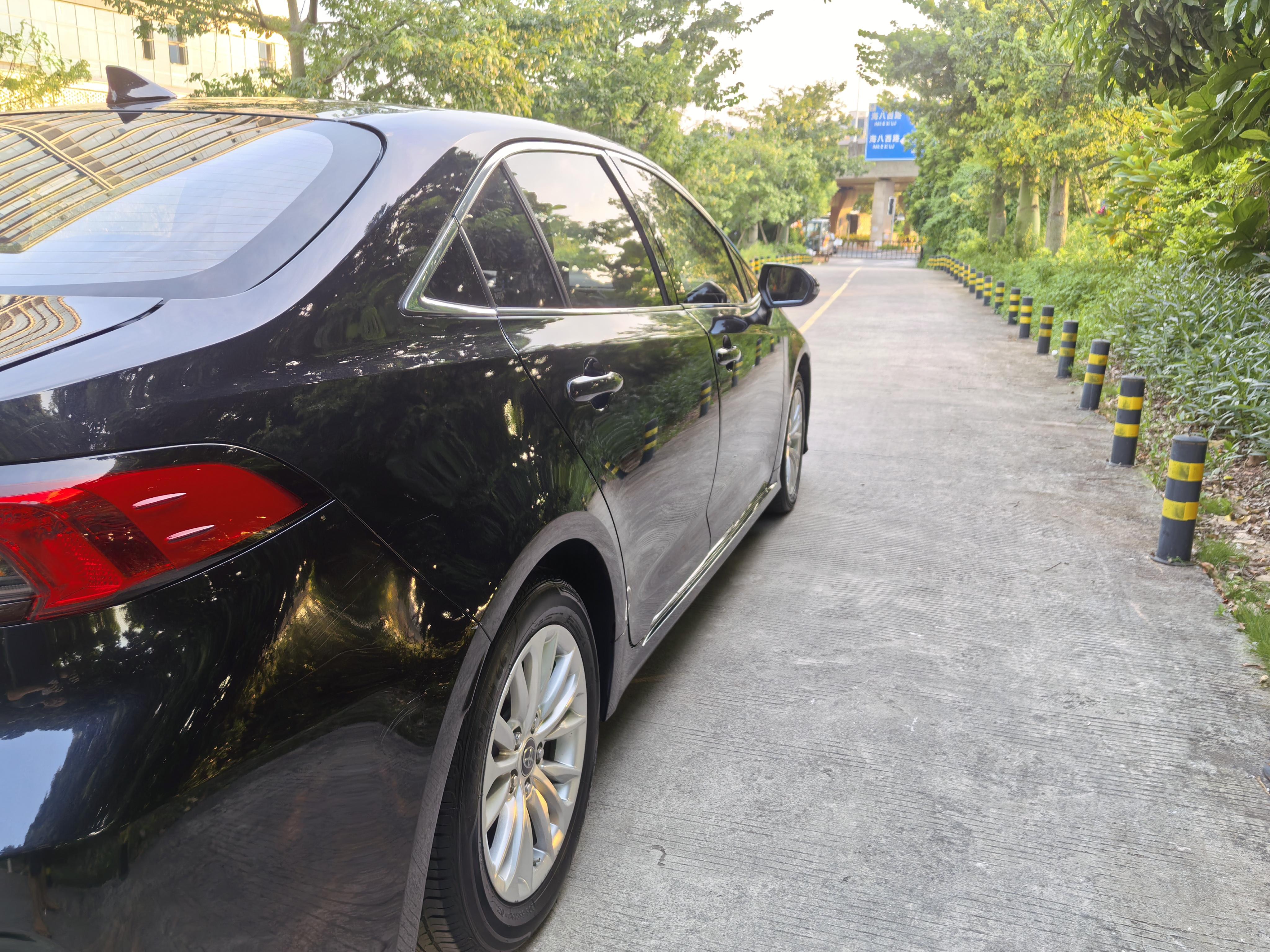 Toyota Crown 2022 thumb 7