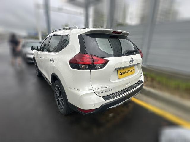 Nissan X-Trail 2020 thumb 2
