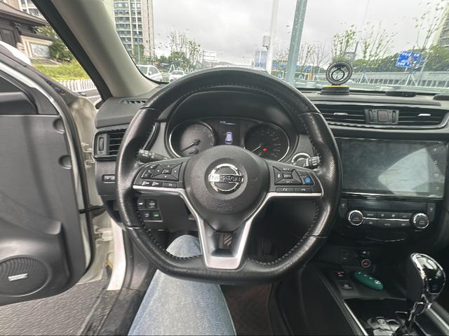 Nissan X-Trail 2020 thumb 5