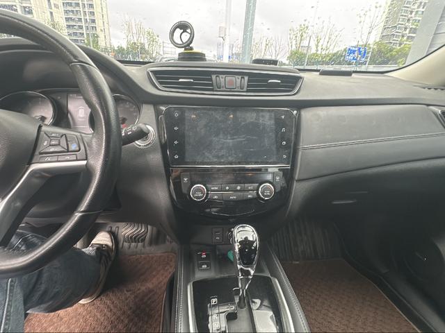 Nissan X-Trail 2020 thumb 6