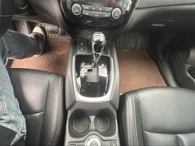 Nissan X-Trail 2020 thumb 7
