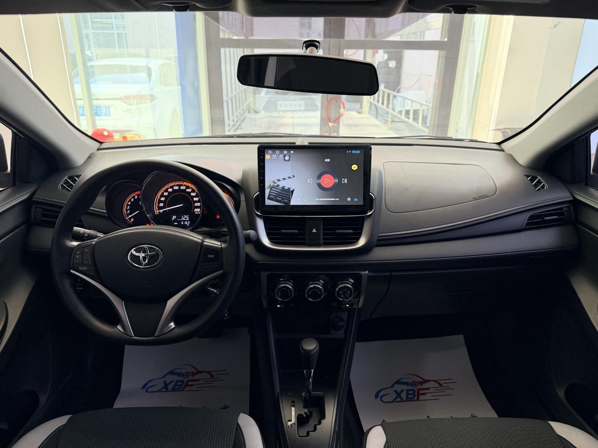 Toyota Yaris 2021 thumb 6