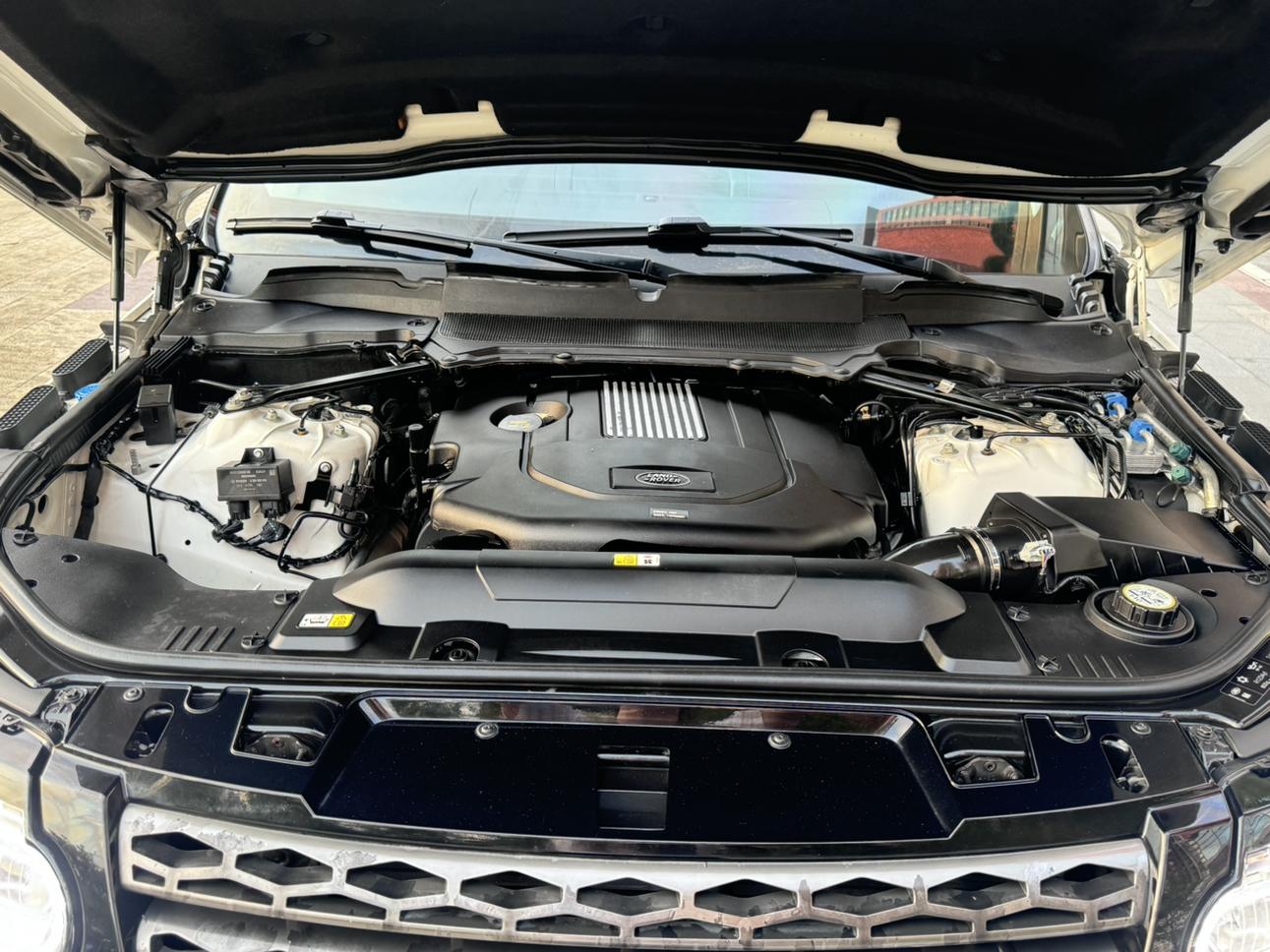 Land Rover Range Rover Sport 2018 thumb 6