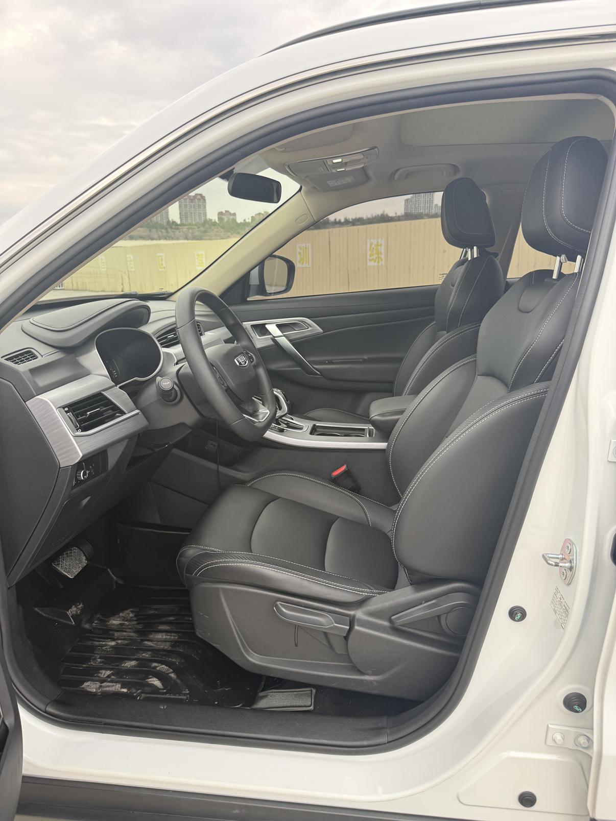Geely Boyue 2022 thumb 6
