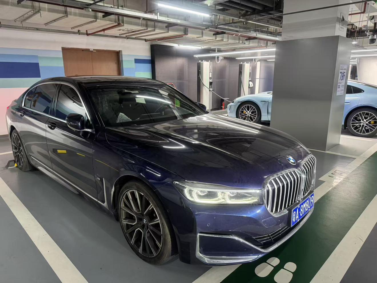 BMW 7 серии 2019 thumb 10