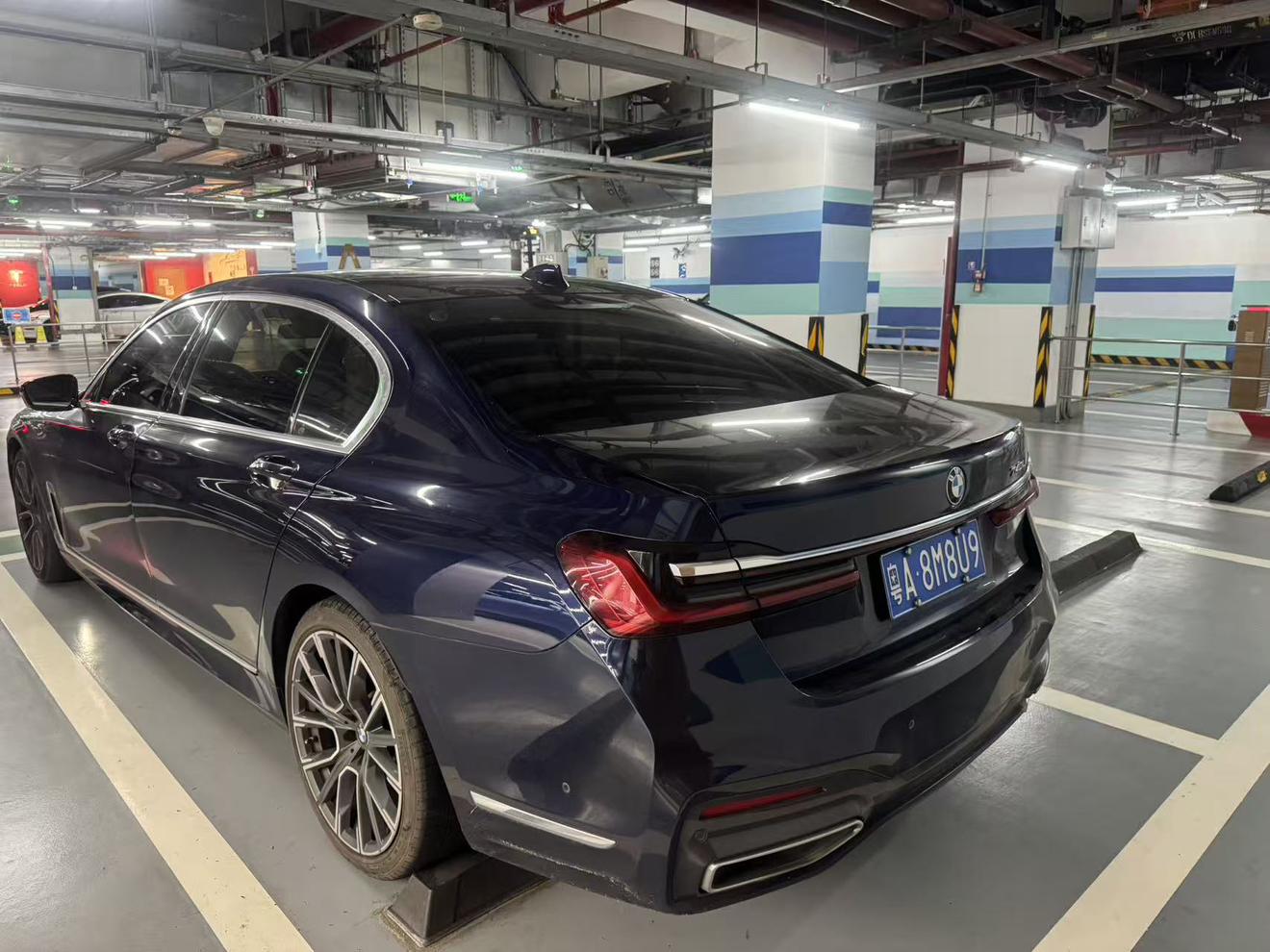 BMW 7 серии 2019 thumb 11