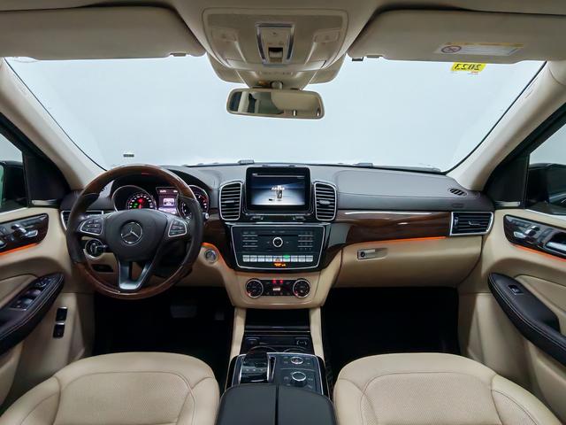 Mercedes-Benz GLS 2016 thumb 12
