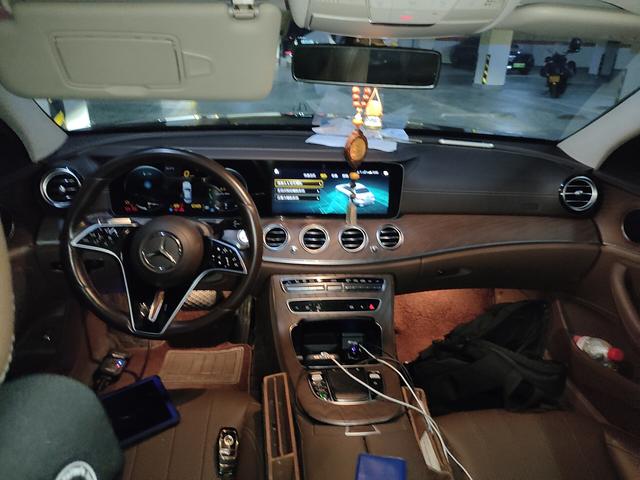 Mercedes-Benz E-Класс 2022 thumb 3