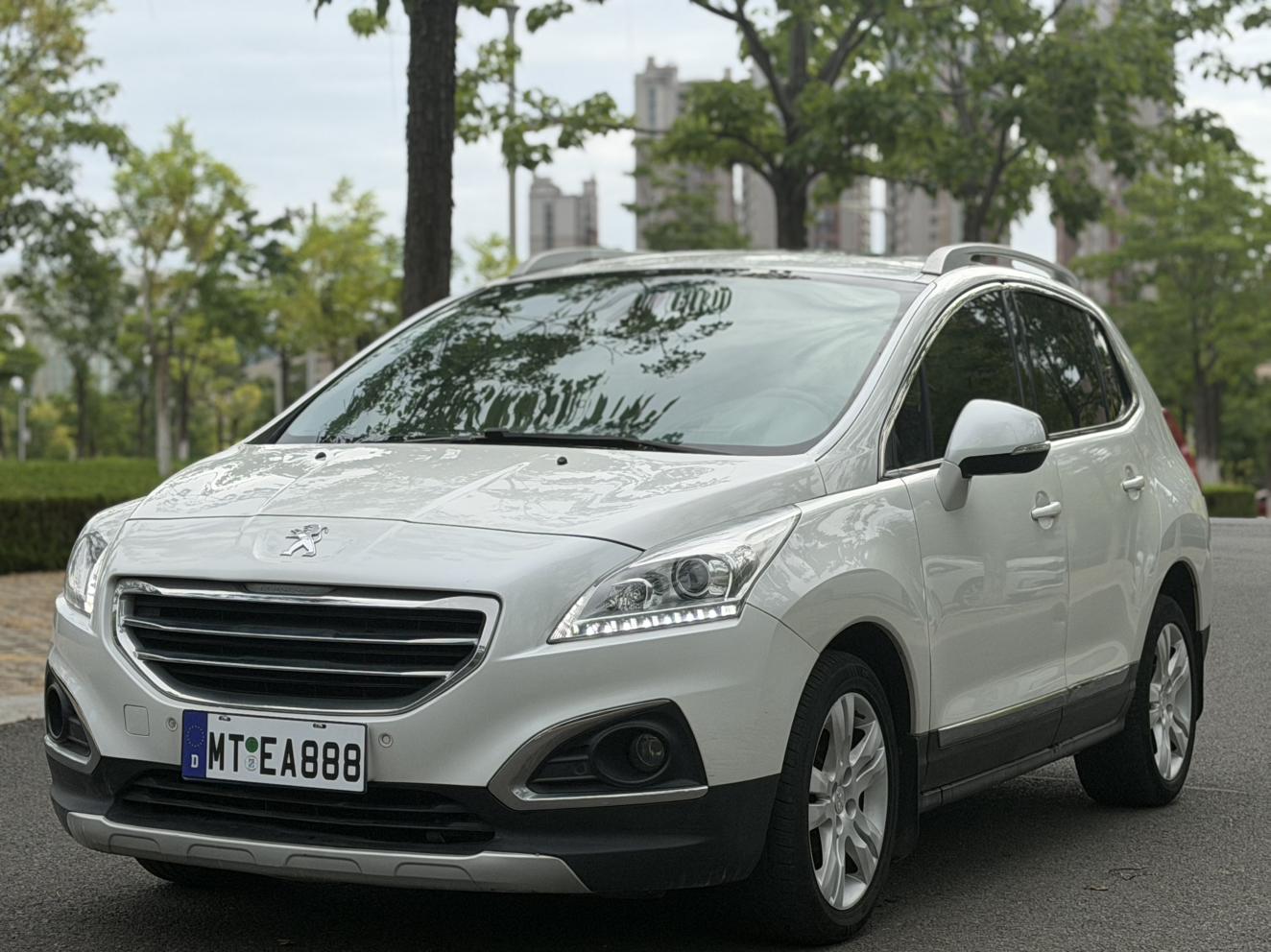 Peugeot 3008 2013 thumb 8