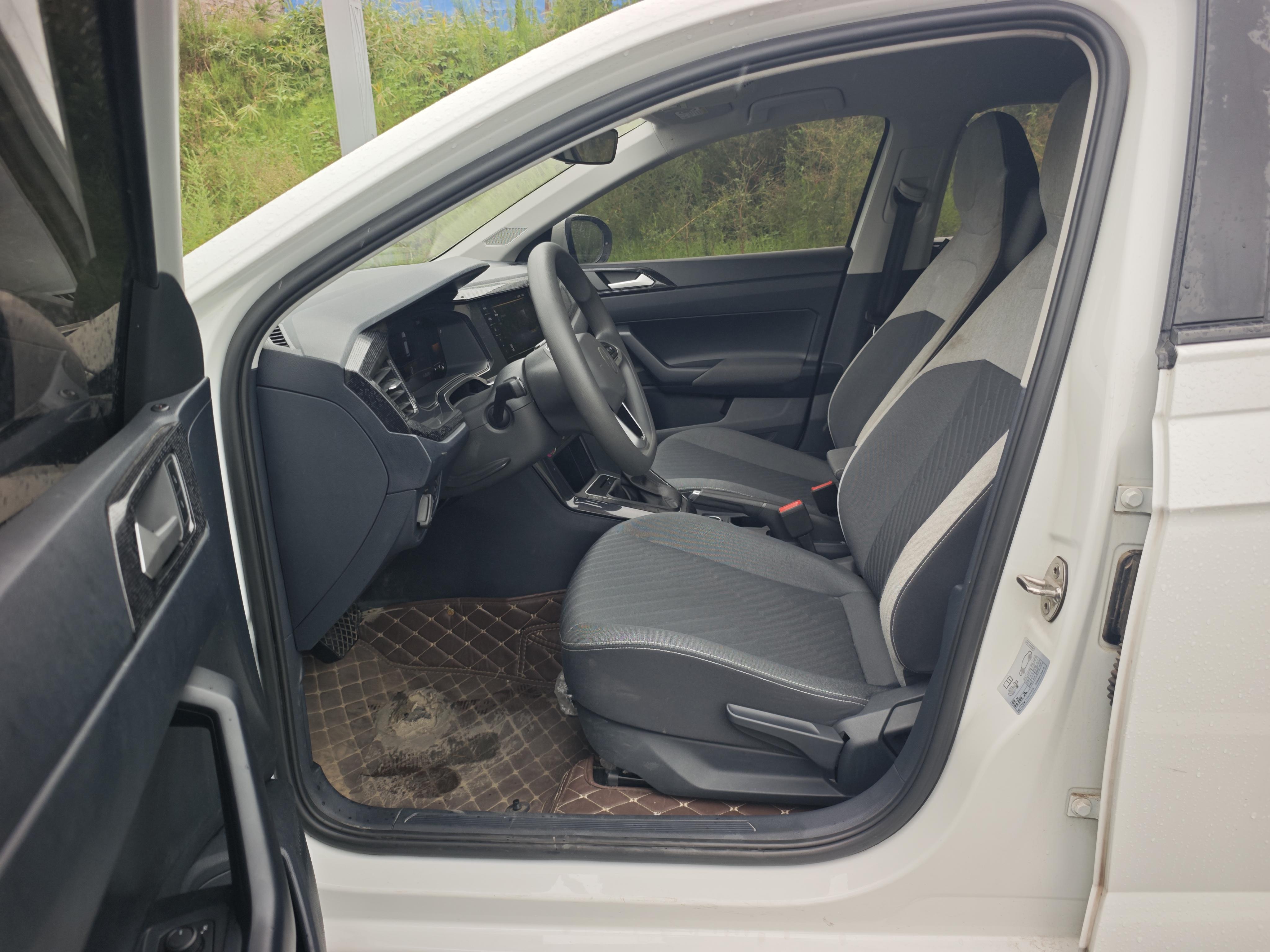 Volkswagen Lavida XR 2023 thumb 5