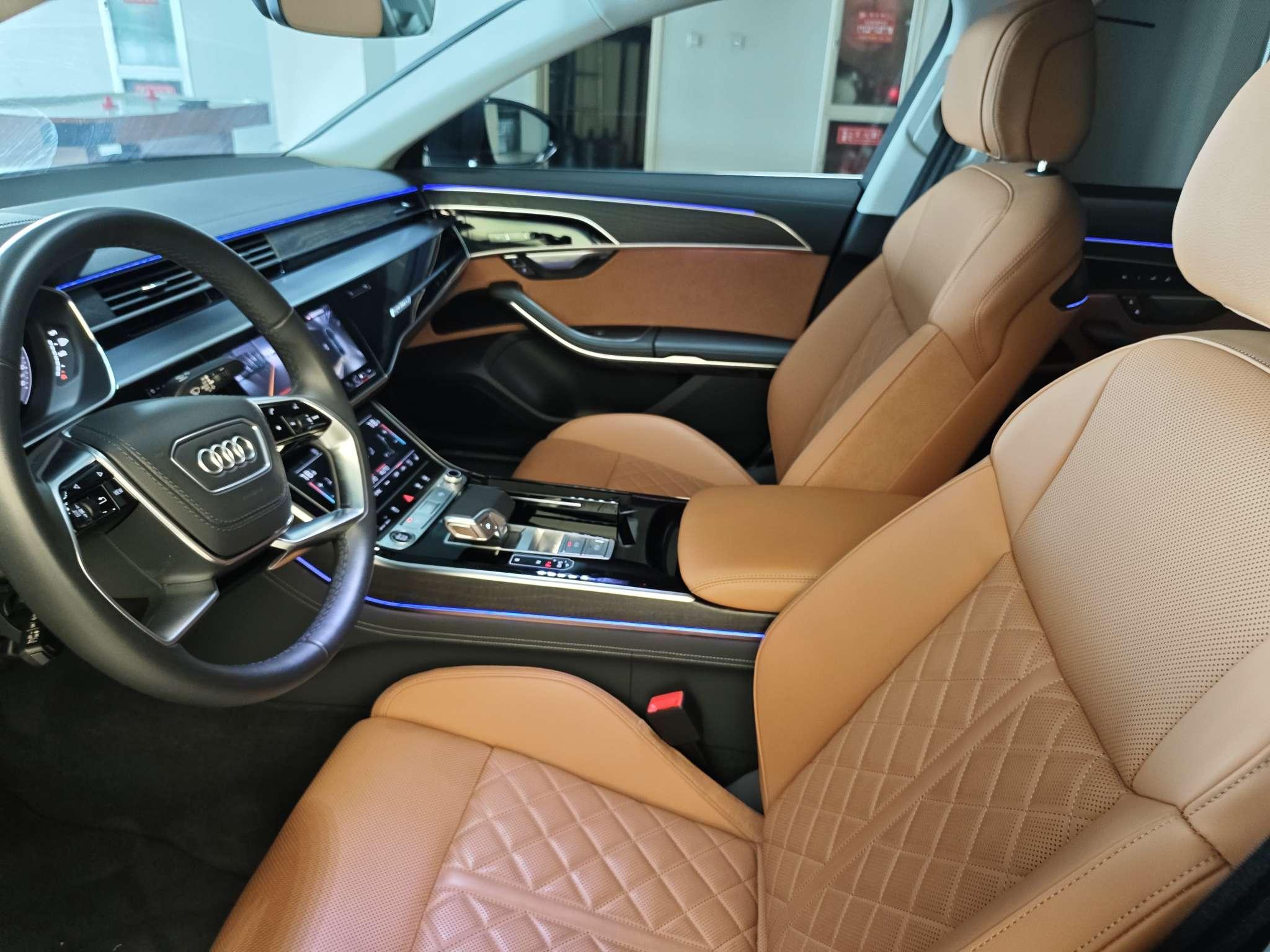 Audi A8 2025 thumb 6