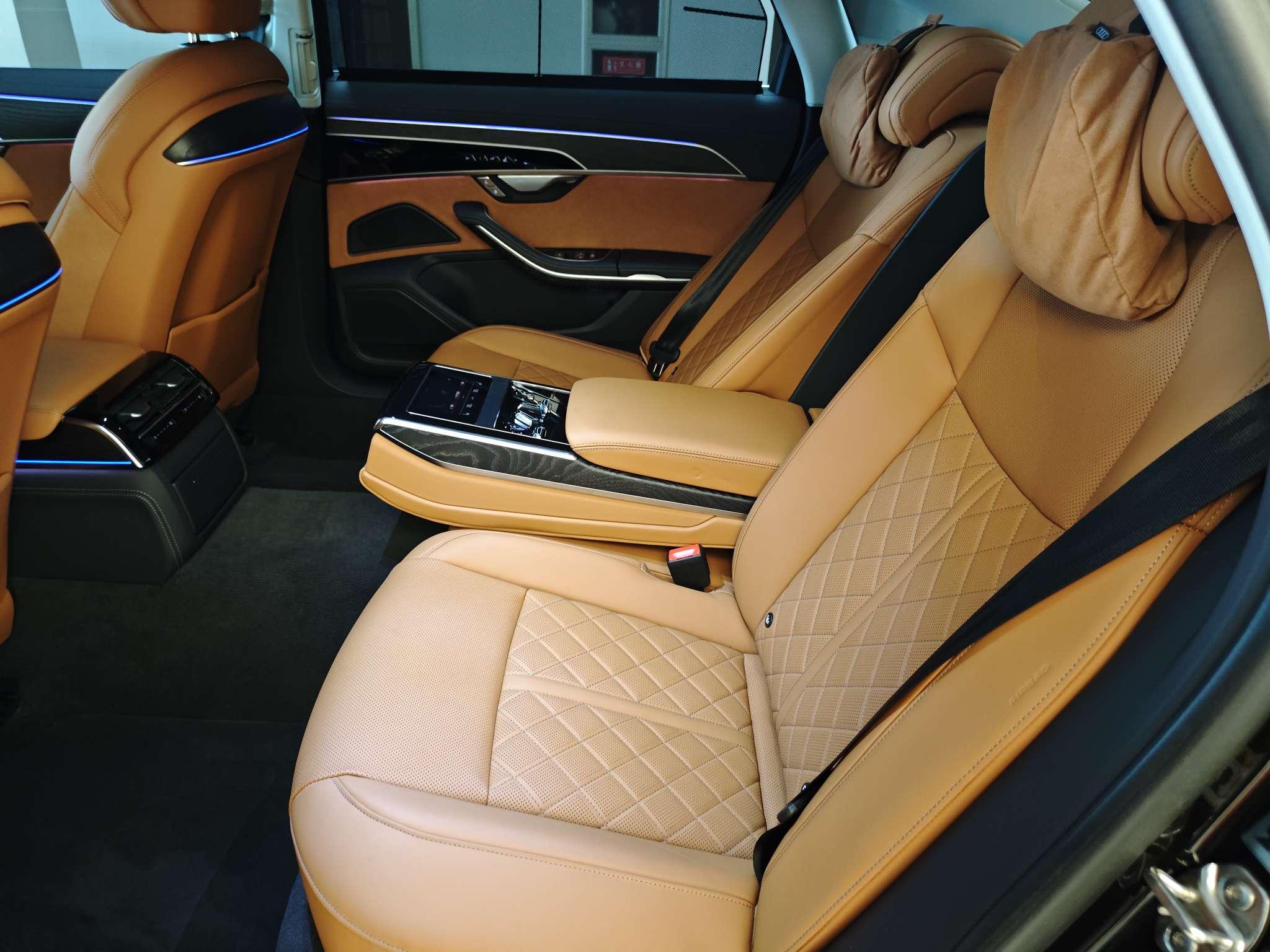 Audi A8 2025 thumb 7