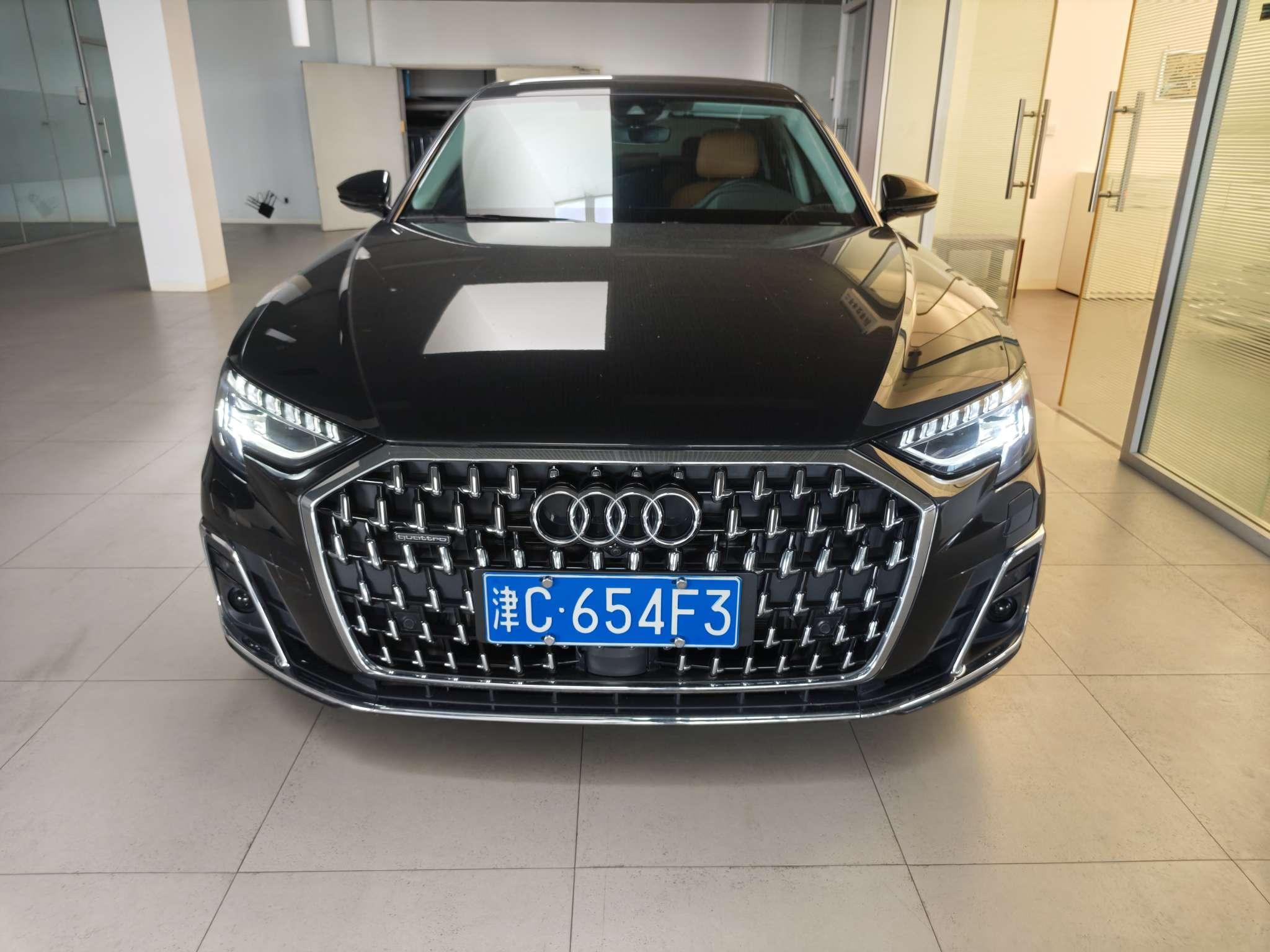 Audi A8 2025 thumb 10