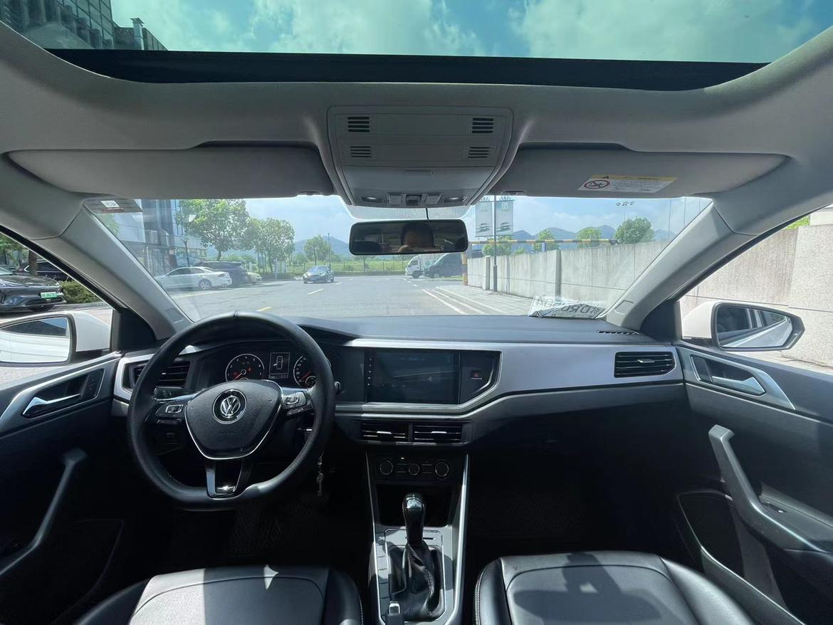 Volkswagen Polo 2019 thumb 7