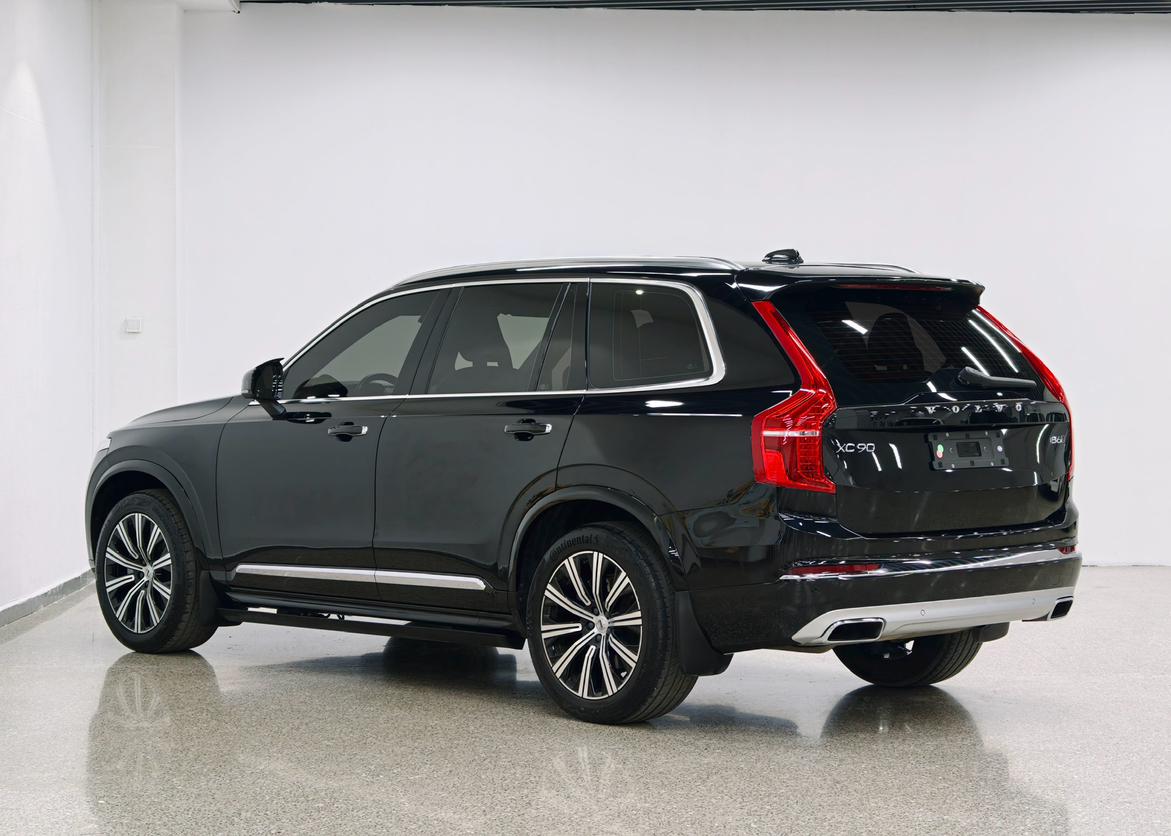 Volvo XC90 2021 thumb 2