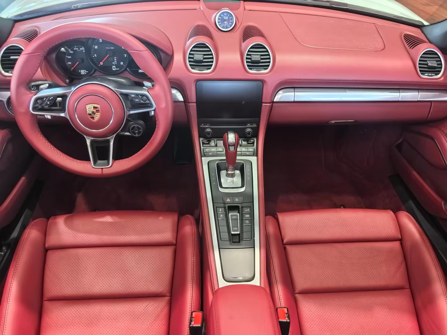 Porsche 718 2023 thumb 5